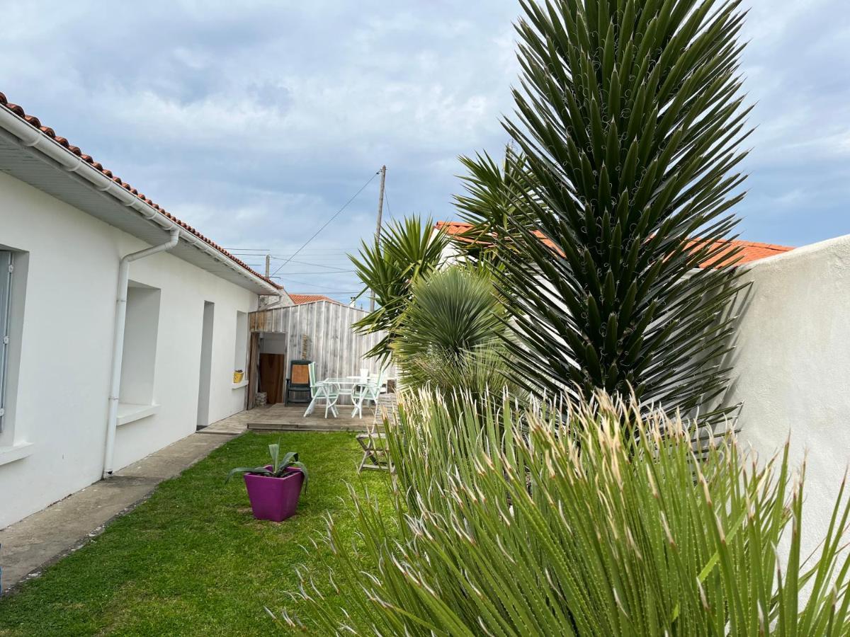 Hotel Vintage Voyage Royan Exterior foto